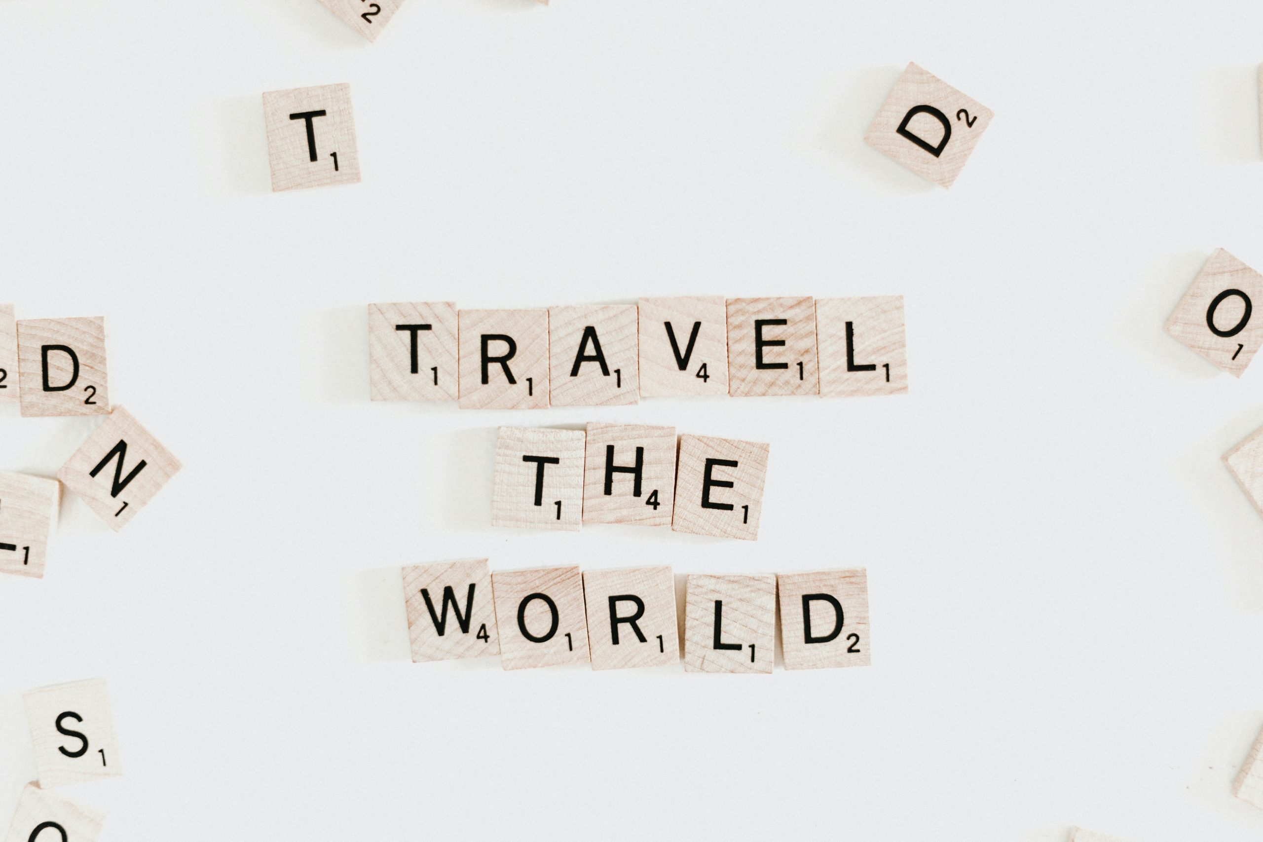 découvrez nos offres d'assurance voyage pour une tranquillité d'esprit totale lors de vos déplacements à l'étranger.